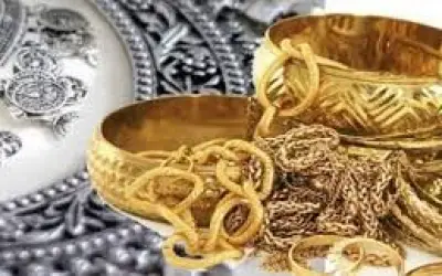सोने चांदी का उछला भाव, बाजार में आई चमक