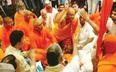 भगवान हनुमान की जन्मस्थली को लेकर साधु-संत-महात्मा में हुई भिड़ंत