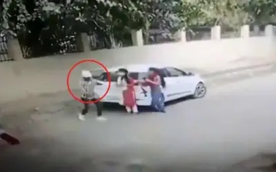 दिन दहाड़े परीक्षा देकर निकली छात्रा की गोली मारकर हत्या