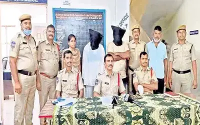 प्रेमी के साथ महिला ने पति की हत्या की