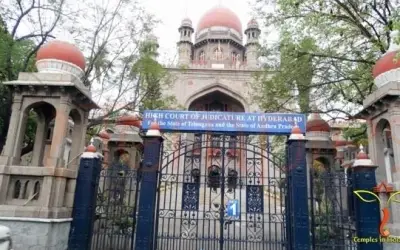 जिलाधीश को मिली समाज सेवा करने की सज़ा