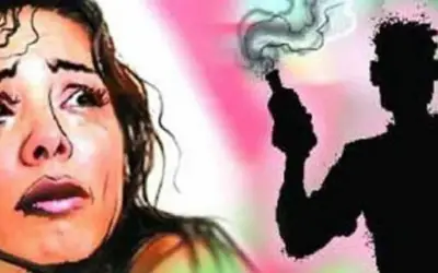 जीजा ने किया साली पर एसिड अटैक