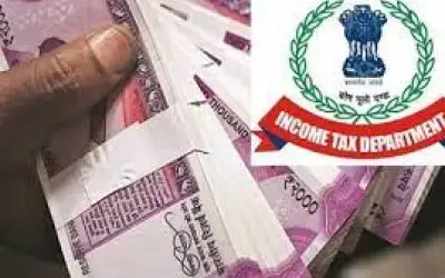 पश्चिम बंगाल में आयकर विभाग को छापेमारी में 200 करोड़ रुपए की बेहिसाब आय का पता चला
