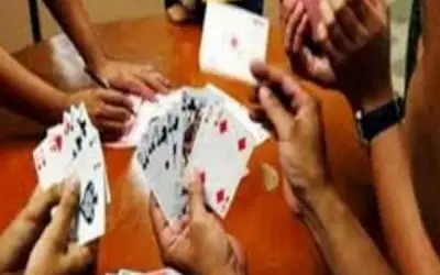 जुआ खेलने के दौरान पैसों को लेकर हत्या