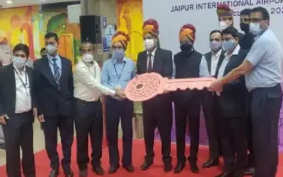 जयपुर के इंटरनेशनल एयरपोर्ट की जिम्मेदारी अब अडानी ग्रुप के पास