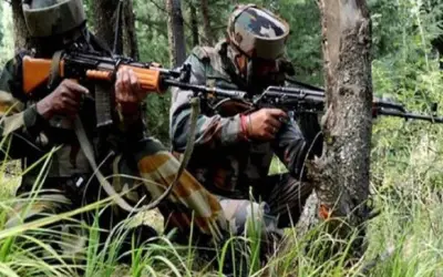 जम्मू-कश्मीर में दो आतंकी ढेर
