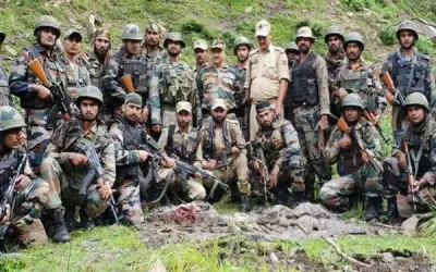जम्मू-कश्मीर में आतंकी ठिकाने का पर्दाफाश
