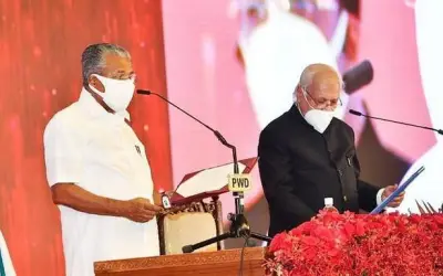 पिनराई विजयन ने दूसरी बार ली केरल के मुख्यमंत्री पद की शपथ
