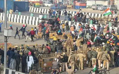 हिंसा भड़काने वालों के खिलाफ दिल्ली पुलिस ने दर्ज की एफआईआर