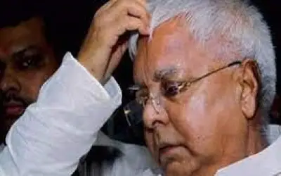 लालू के परिवार पर कसा सीबीआई का शिकंजा