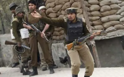 श्रीनगर ब्लास्ट में एक जवान घायल
