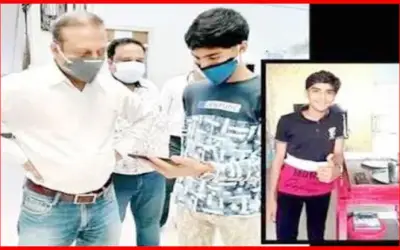 कोरोना मरीज़ों की सेवा के लिए 14 साल के छात्र ने रोबोट बनाया