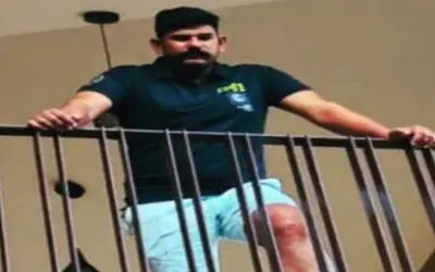 पुलिस कॉन्स्टेबल ने अपनी सर्विस रिवॉल्वर से खुद को गोली मारी