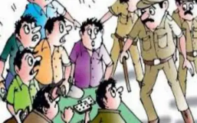 जुए की राशि के साथ छह पुलिस कॉन्स्टेबल निलंबित