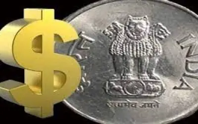बड़े दिनों बाद डॉलर के मुकाबले 1 रुपए 10 पैसे मजबूत हुआ रुपया