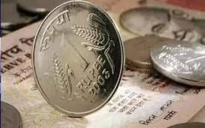 53 पैसे मजबूत हुआ रुपया