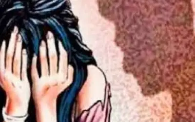 नाबालिग छात्राओं को बुलाकर गंदा काम करने वाला हेडमास्टर गिरफ़्तार