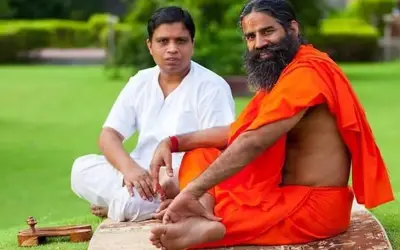 पतंजलि मल्टीनेशनल कंपनियों से सौदा के खिलाफ नहीं