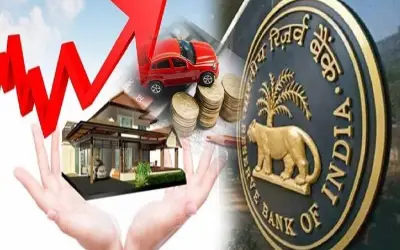 आरबीआई ने बढ़ाई 0.25 फीसदी रेपो रेट, क़र्ज़ होंगे और महंगे