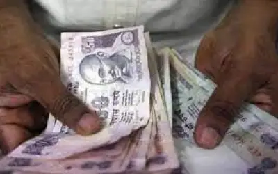 29 पैसे मजबूत हुआ रुपया