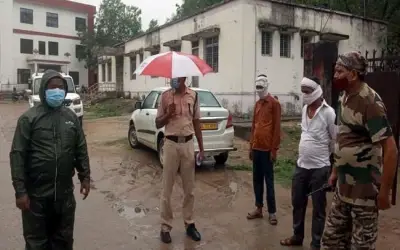 मां और मासूम बेटी की ट्रेन के नीचे आने से मौत