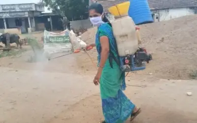 तेलंगाना में महिला सरपंच ने कोरोना के खिलाफ कसी कमर