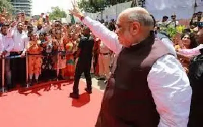 मुंबई में अमित शाह की सुरक्षा में बड़ी चूक