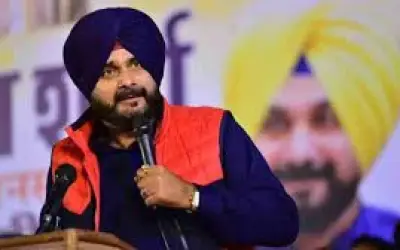 पंजाब कांग्रेस अध्यक्ष पद से सिद्धू ने दिया इस्तीफा
