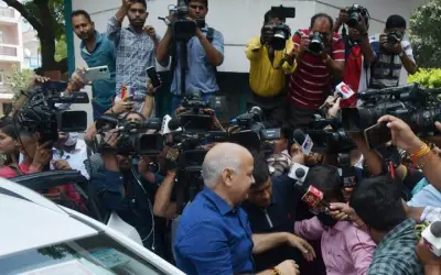 मनीष सिसोदिया के लॉकर तक पहुंची सीबीआई