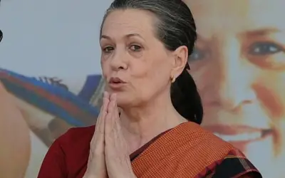 करारी हार के बाद दिल्ली के कांग्रेसियों से मिलेंगी सोनिया गांधी