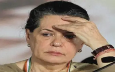 सोनिया गांधी हुईं कोरोना संक्रमित