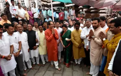 अपने 18 सांसदों के साथ उद्धव करेंगे राम लला के दर्शन