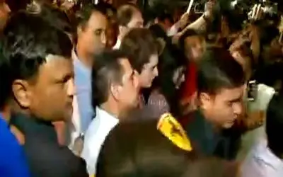 कठुआ-उन्नाव गैंगरेप मामले में राजनीतिक घमासान