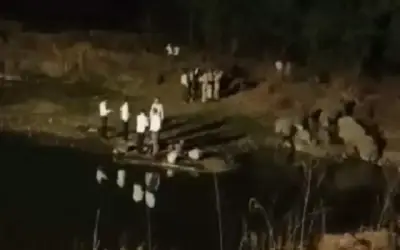 पानी के खदान में डूबने से एक ही परिवार के पांच सदस्यों की मौत