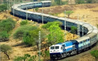 रेलवे पर मंडराया कोयला संकट, 1100 ट्रेनें की जाएंगी रद्द