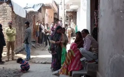 कलयुगी बेटे ने कैंसरग्रस्त पिता की हत्या की और सौतेली मां को भी उतारा मौत के घाट