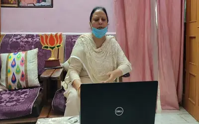 कोरोना की चपेट में आकर यूपी की मंत्री की मौत