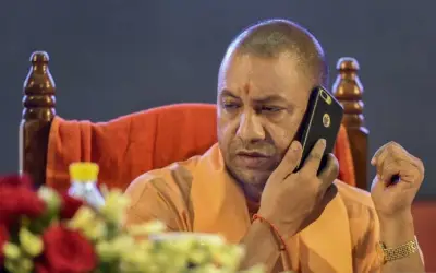 यूपी में अब मंत्रियों को खुद भरना पड़ेगा इनकम टैक्स