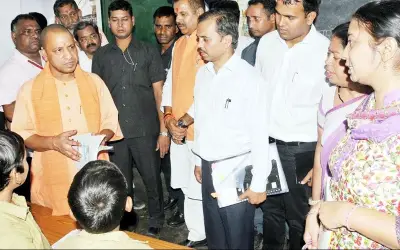 यूपी के सरकारी कर्मचारियों को दिवाली का शानदार तोहफा