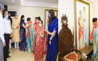 शिवसेना में शामिल हुईं उर्मिला मातोंडकर