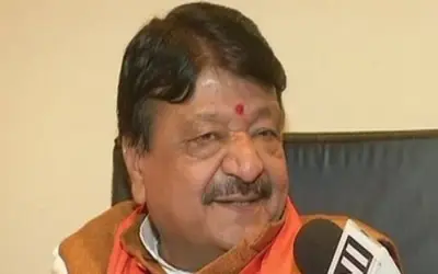 कांग्रेस अपना नाम इस्तीफ़ा नेशनल पार्टी रख ले : विजयवर्गीय