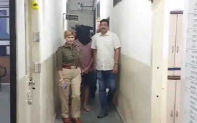 40 से अधिक महिलाओं को ठगने वाले मामले में एक और आरोपी हुआ गिरफ्तार