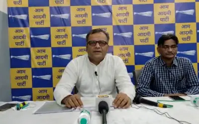 Aap नेता ने बीजेपी नेता प्रवीण दरेकर पर लगाया भ्रष्टाचार का आरोप