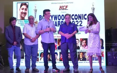 3rd Bollywood Iconic Awards 2022 organized by Dr. Krishna Chauhan in Mumbai