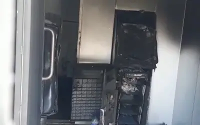 ATM को काट बदमाश ले उड़े 20 लाख