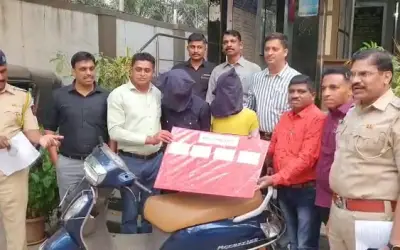 ठाणे में 2 लूटेरे गिरफ्तार, सोने की चेन और मंगलसूत्र लूट हो जाते थे फरार
