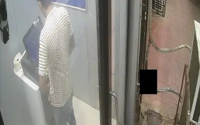 एटीएम के जरिए ठगी करने वाले दो महाठग गिरफ्तार