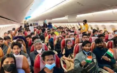 युद्ध के बीच यूक्रेन से 250 भारतीयों को लेकर दूसरा विमान दिल्ली पहुंचा