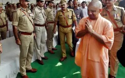 यूपी में पुलिसकर्मियों पर हमला करनेवालों के खिलाफ रासुका के तहत होगी कार्रवाई