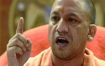 महिलाओं को छेड़नेवालों की तस्वीर चौराहों पर लगेगी : योगी